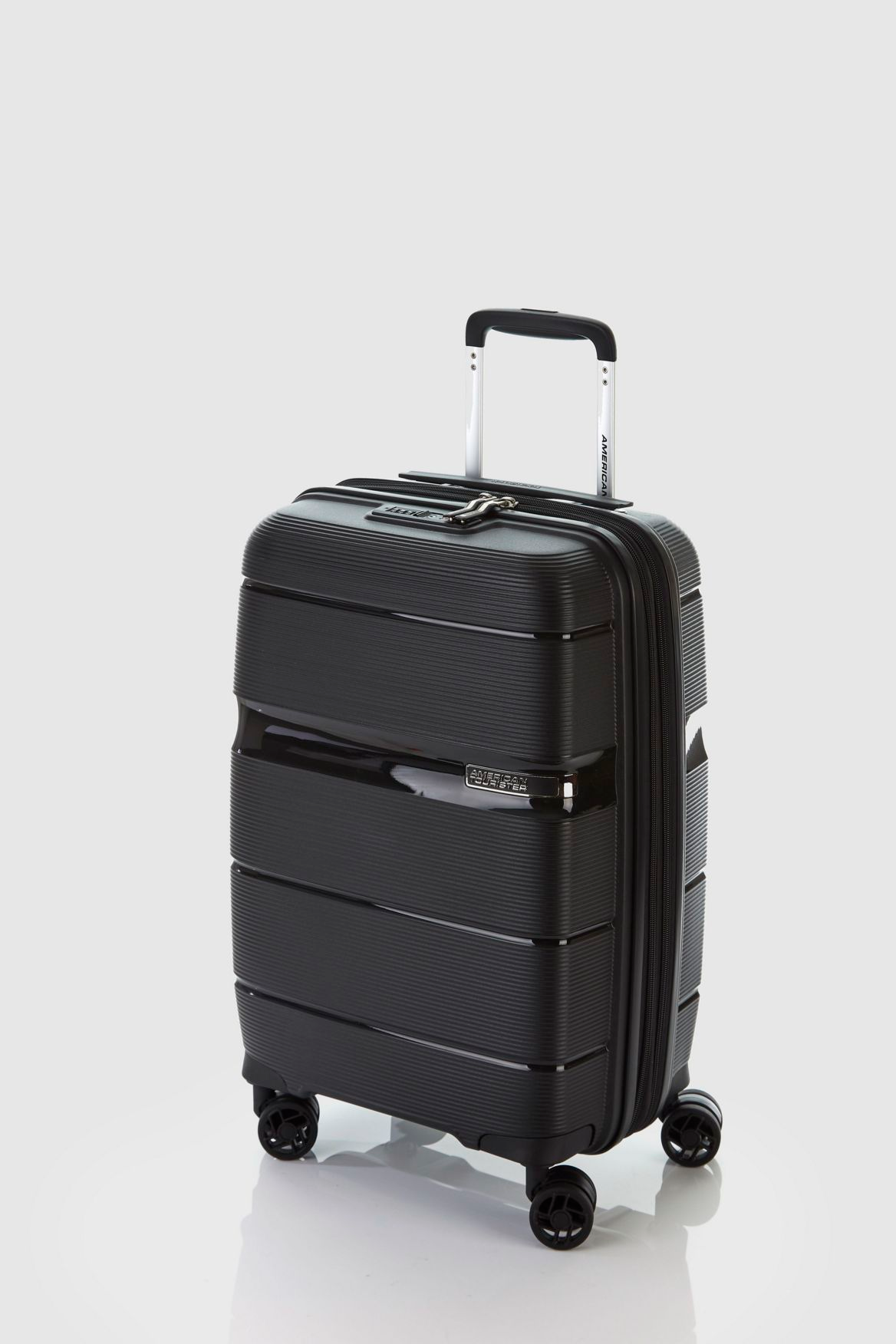 American tourister bag weight online