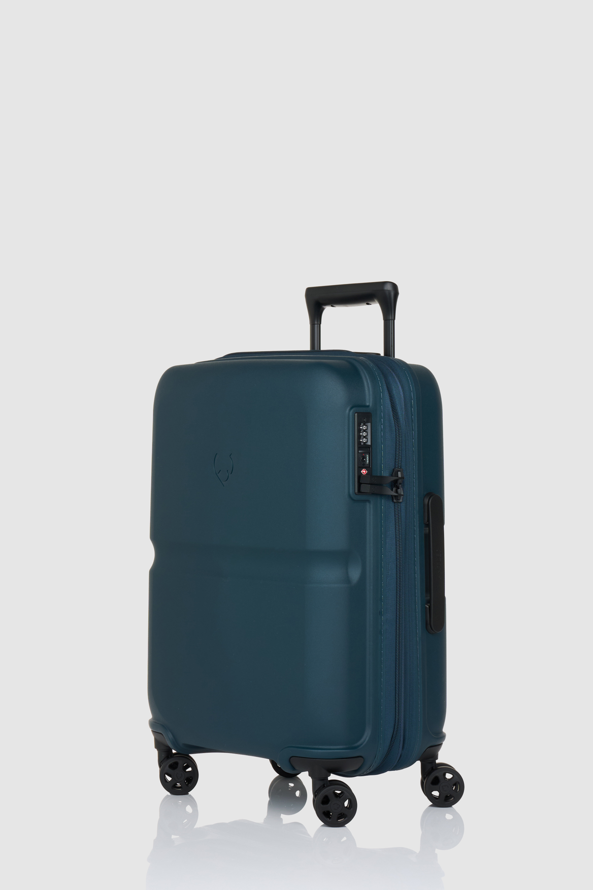 Strandbags suitcases on sale