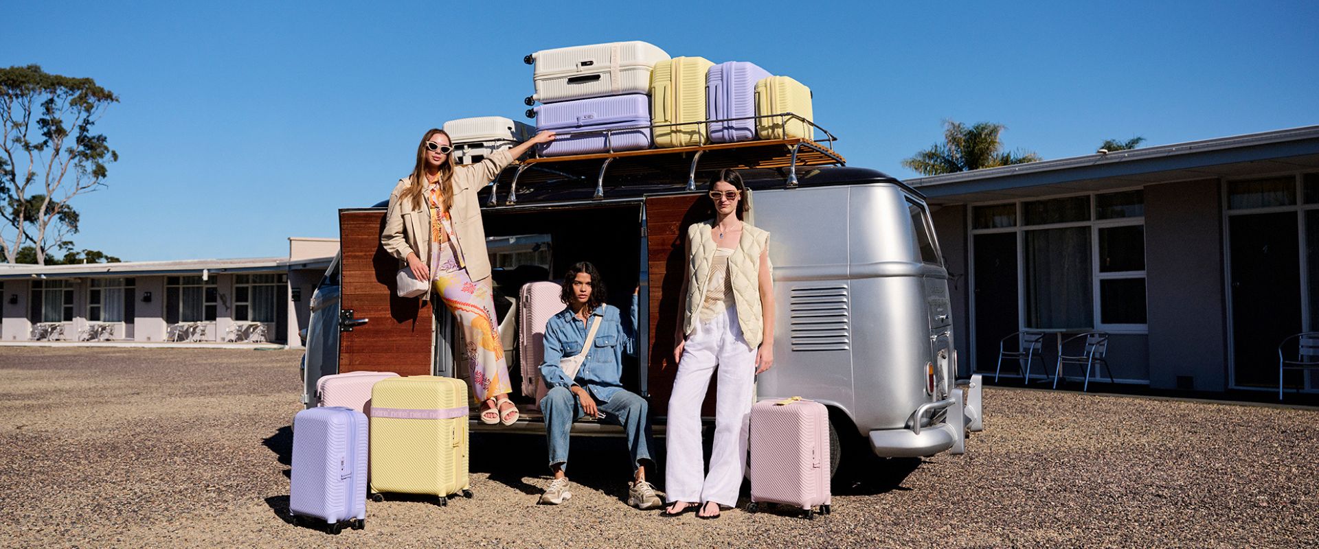 Nere Bondi Suitcases