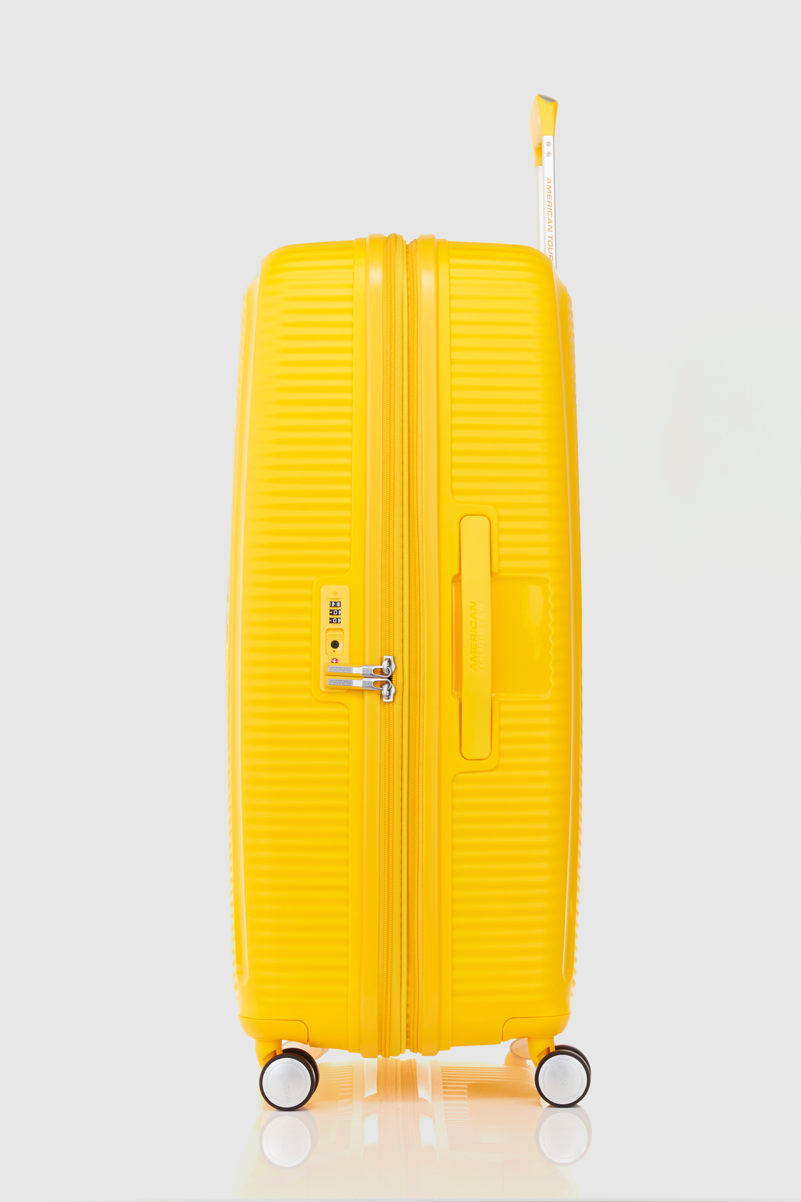 American Tourister Curio 2 80cm Suitcase – Strandbags Australia