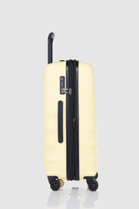 Juno Check-In 68cm Suitcase