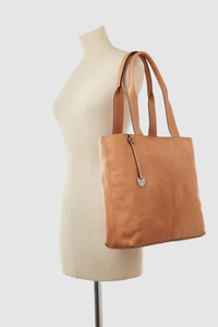 Lyra Leather Tote Bag