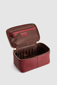 Bronte Leather Small Beauty Case